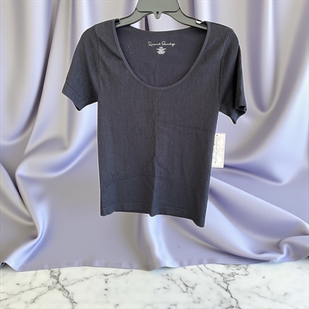 French Laundry Black Short Sleeve Top